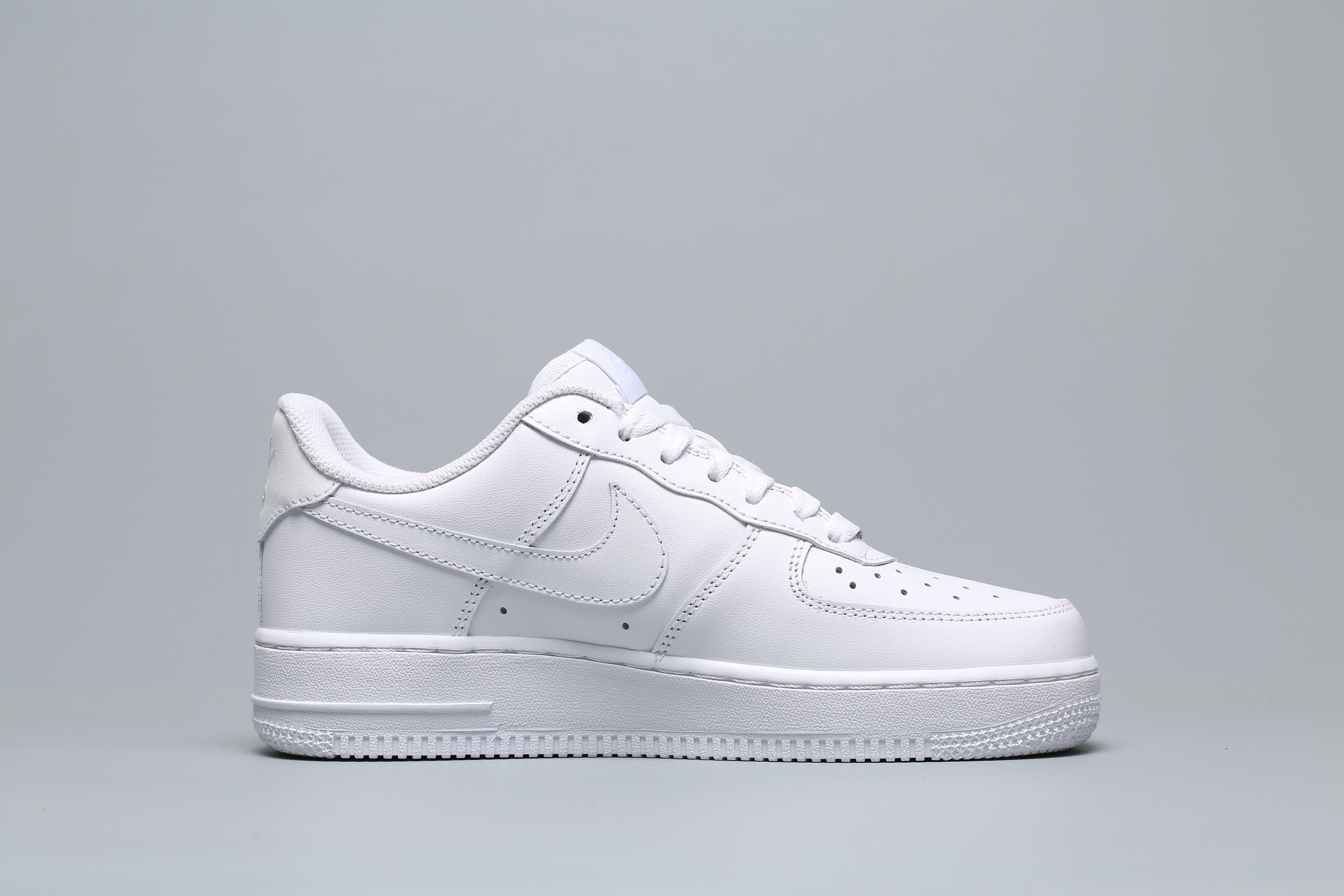Classic Low Sneaker All White AF1