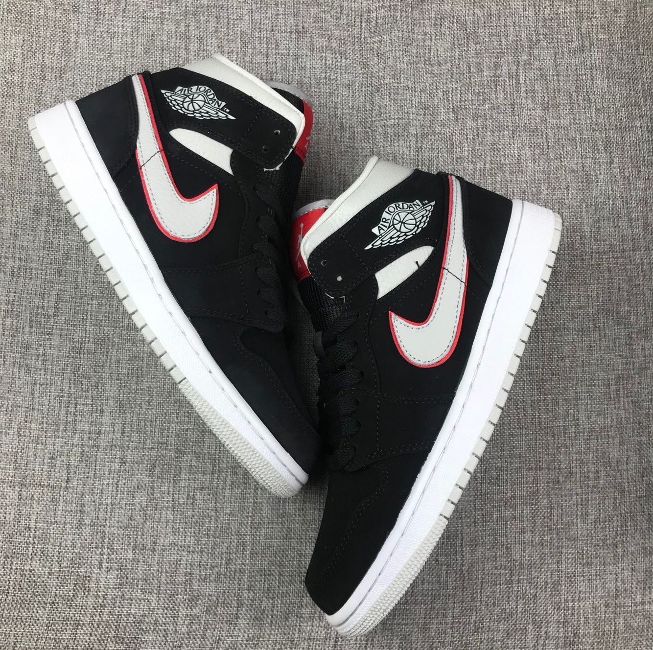 Retro Basketball Shoe 1 Mid Black White With Orange Swooh AJ1