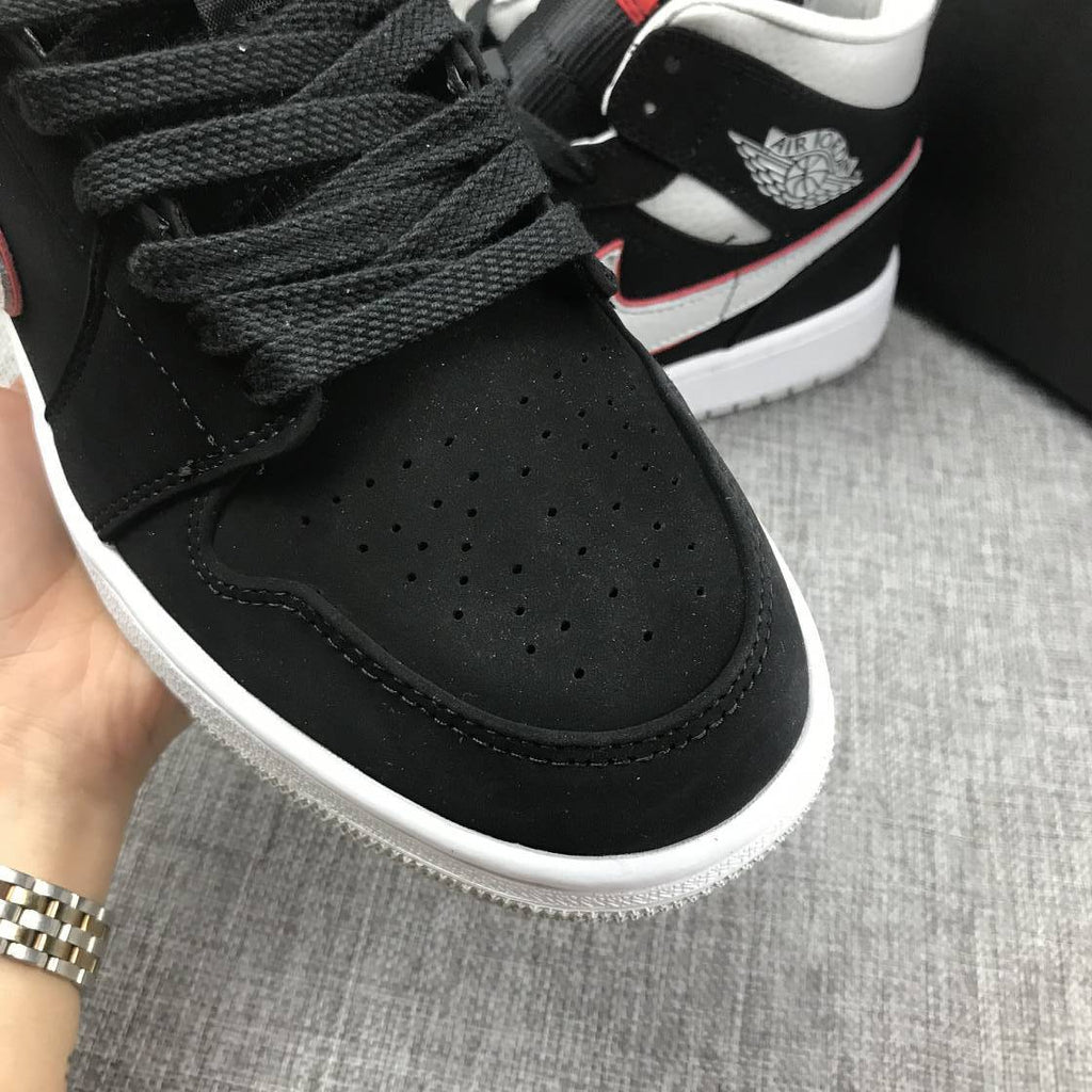 Retro Basketball Shoe 1 Mid Black White With Orange Swooh AJ1