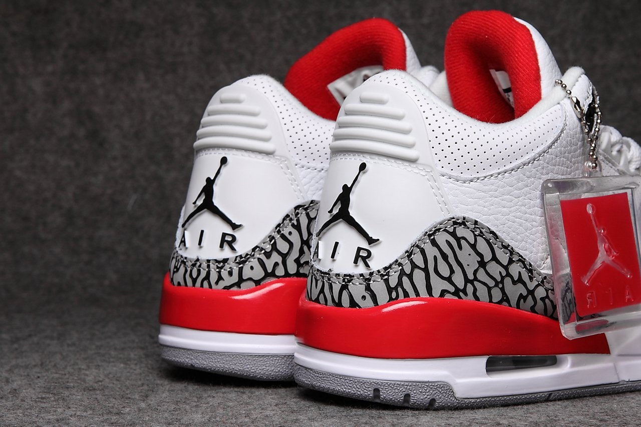 Retro Basketball Shoe 3 White Cement x Orange AJ3