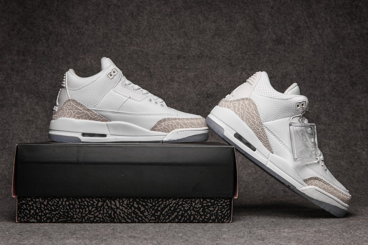 Retro Basketball Shoe 3 White Grey Cement AJ3