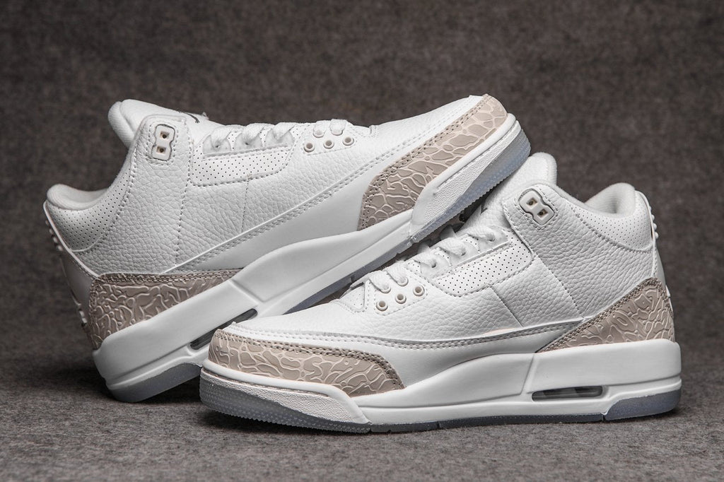 Retro Basketball Shoe 3 White Grey Cement AJ3