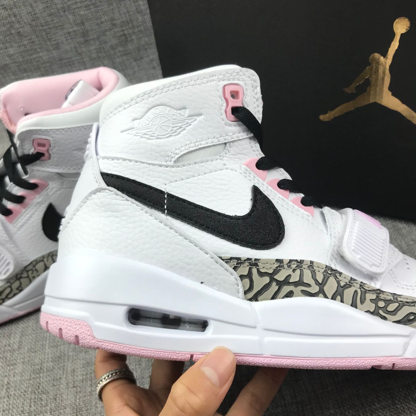 Retro Basketball Shoe 312 Black White Cement AJ312