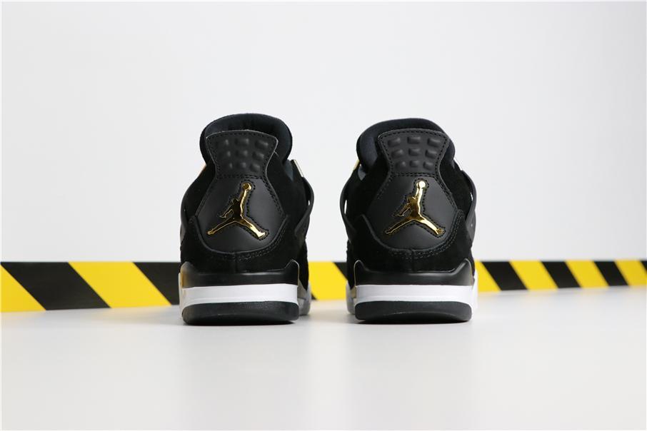 Retro Basketball Shoe 4 Black AJ4