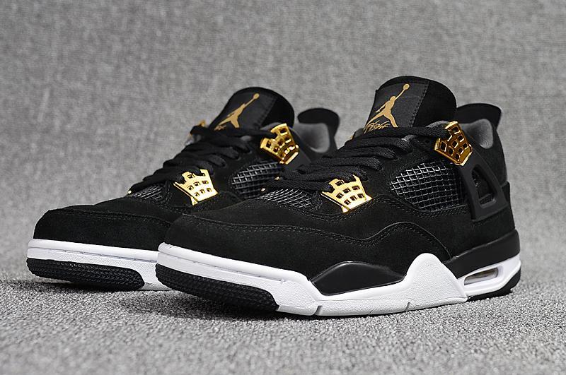 Retro Basketball Shoe 4 Black AJ4