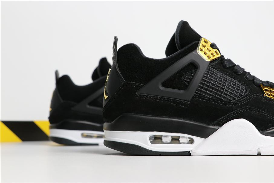 Retro Basketball Shoe 4 Black AJ4