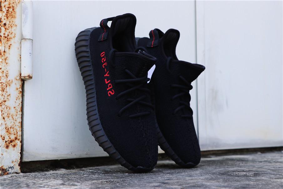 Boost Sneaker 350 V2 Sly Red