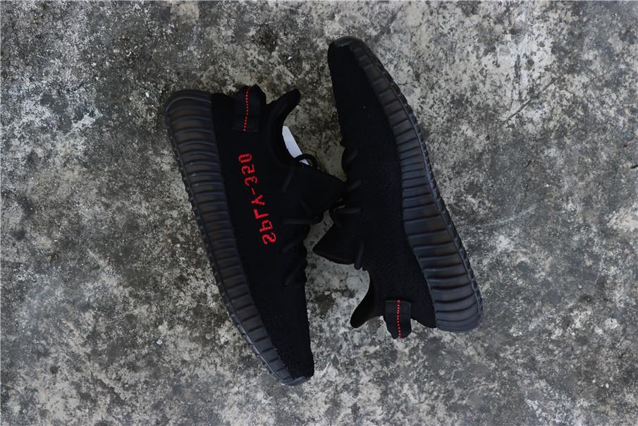 Boost Sneaker 350 V2 Sly Red