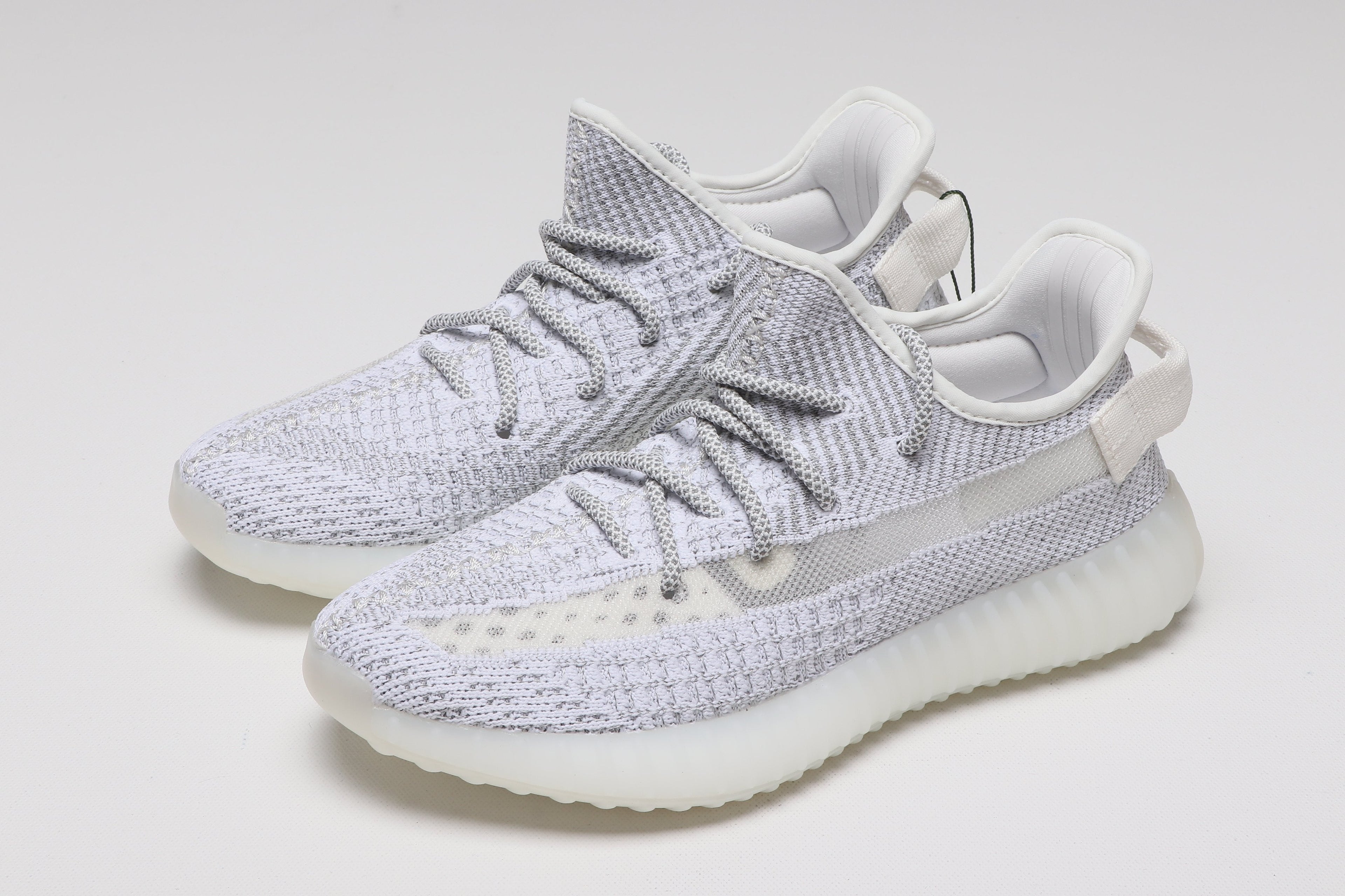 Boost Sneaker 350 V2 Static Non Reflective YZ350
