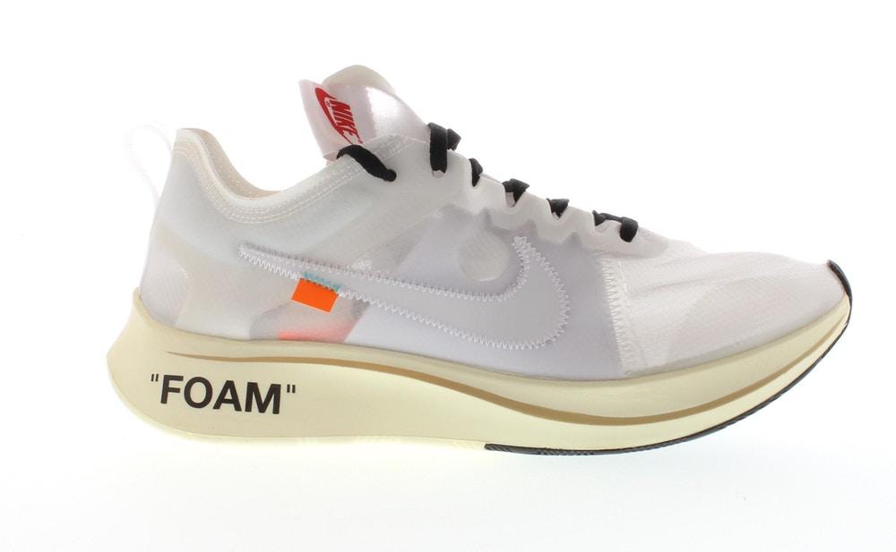 Zoom Running Shoe Off-White