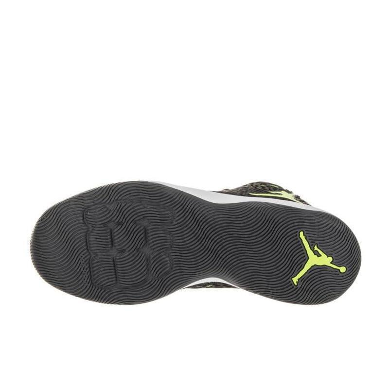 Men's Ultra Fly Basketball Shoes