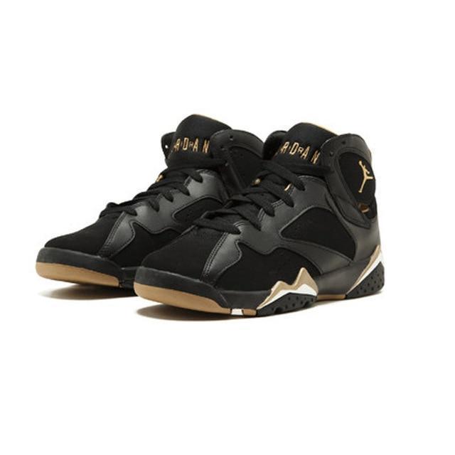 Men's 7 Retro BG Hare Basketball Shoes