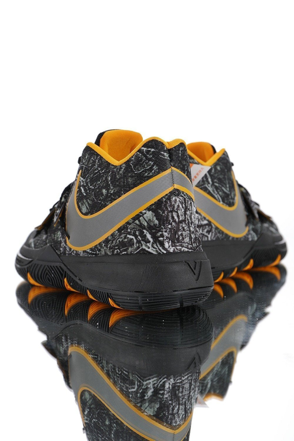 Men's KI Basketball Shoe 5 Generation Basketball Shoes