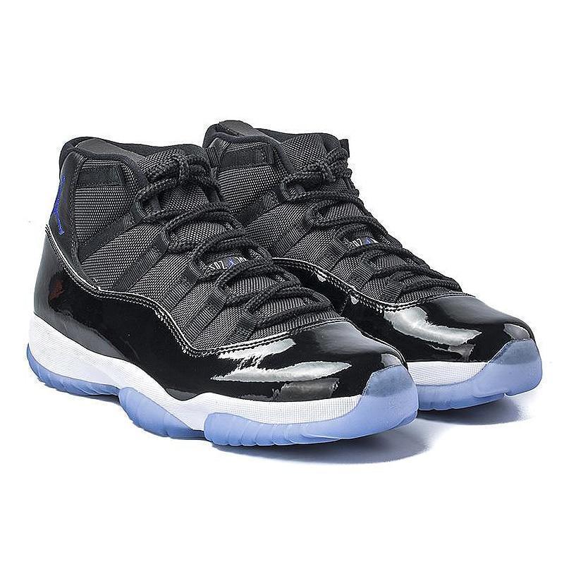 Men's 11 Space Jam Basketball Shoes